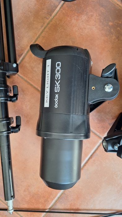 Kit Completo de Iluminação de Estúdio Walimex Pro VE-300