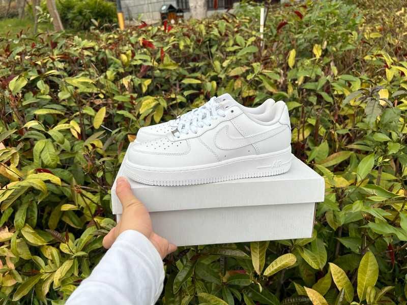 oryginale Nike Air Force 1 Low '07 White  43