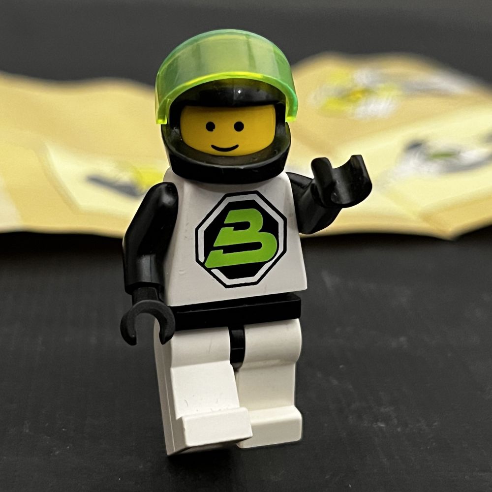 6812 LEGO Kosmiczny pojazd rozpoznwczy