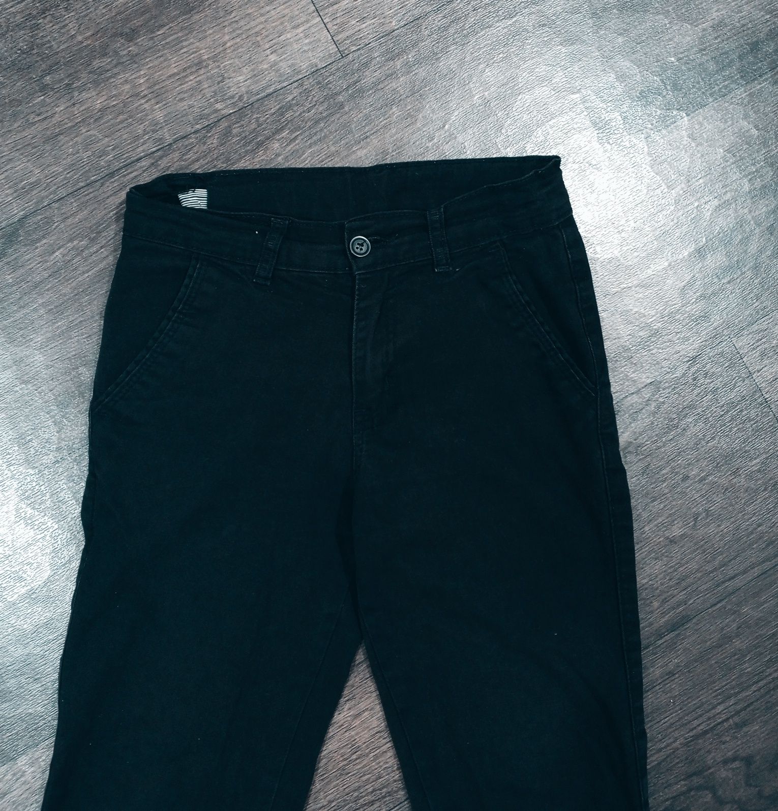 Черные джинсы, брюки, штаны на  р 134 на 9 лет джинсовые брюки