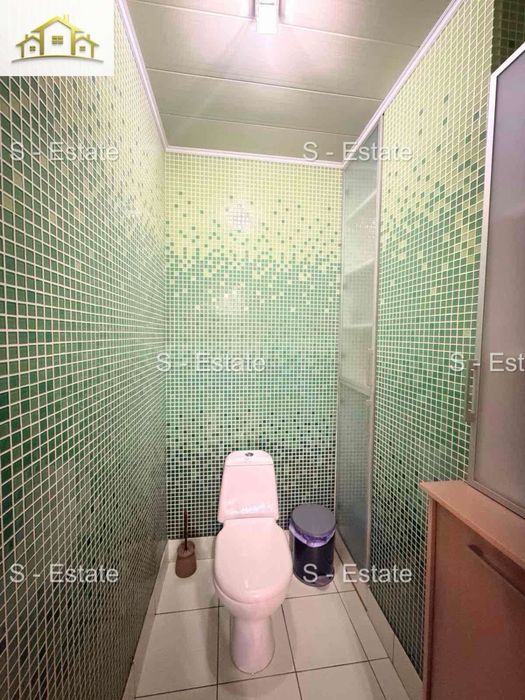 Продам квартиру в таунхаусі Французський бульвар, Захистників України