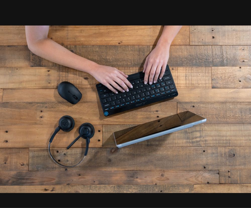 Słuchawki bezprzewodowe nauszne JLab GO WORK POP