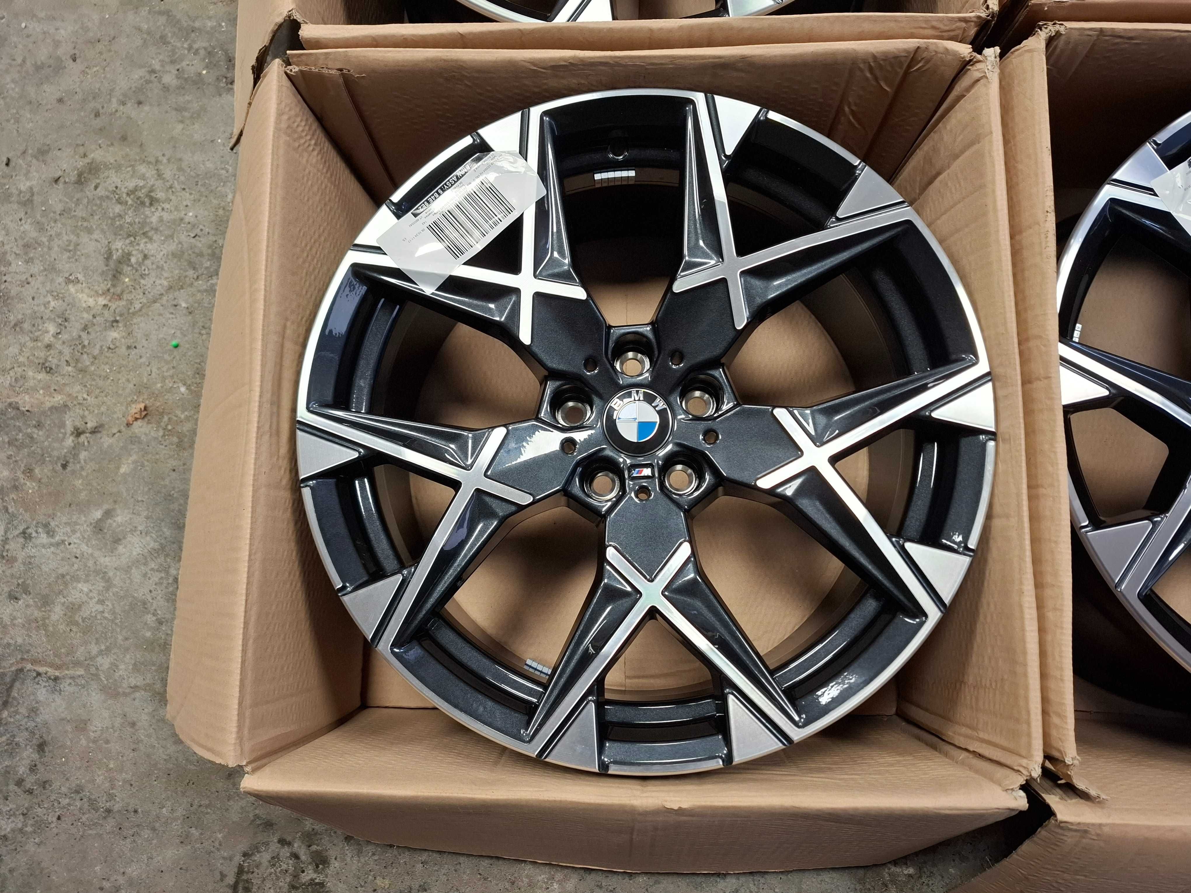 Nowe oryg felgi BMW X3 G45 G01 X4 G46 G02 1035M 19"