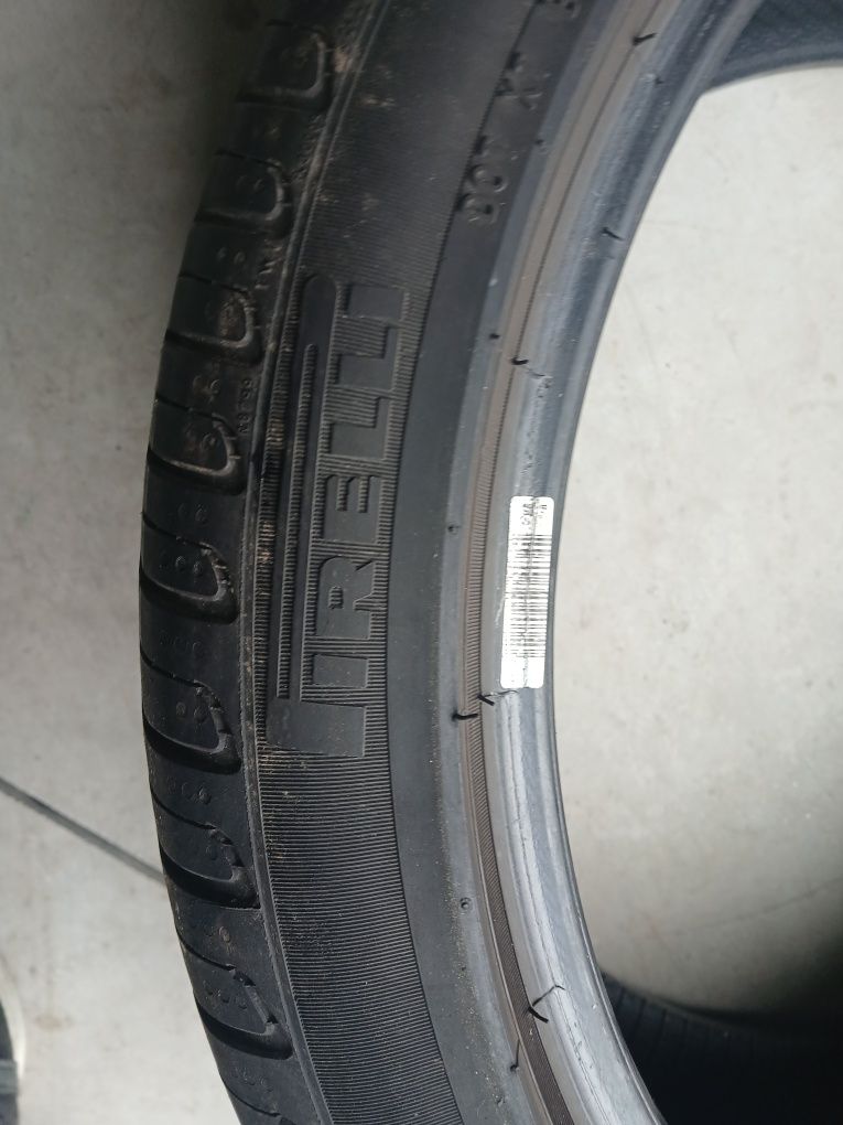 2 pneus 275 35 r19 RFT Bridgestone