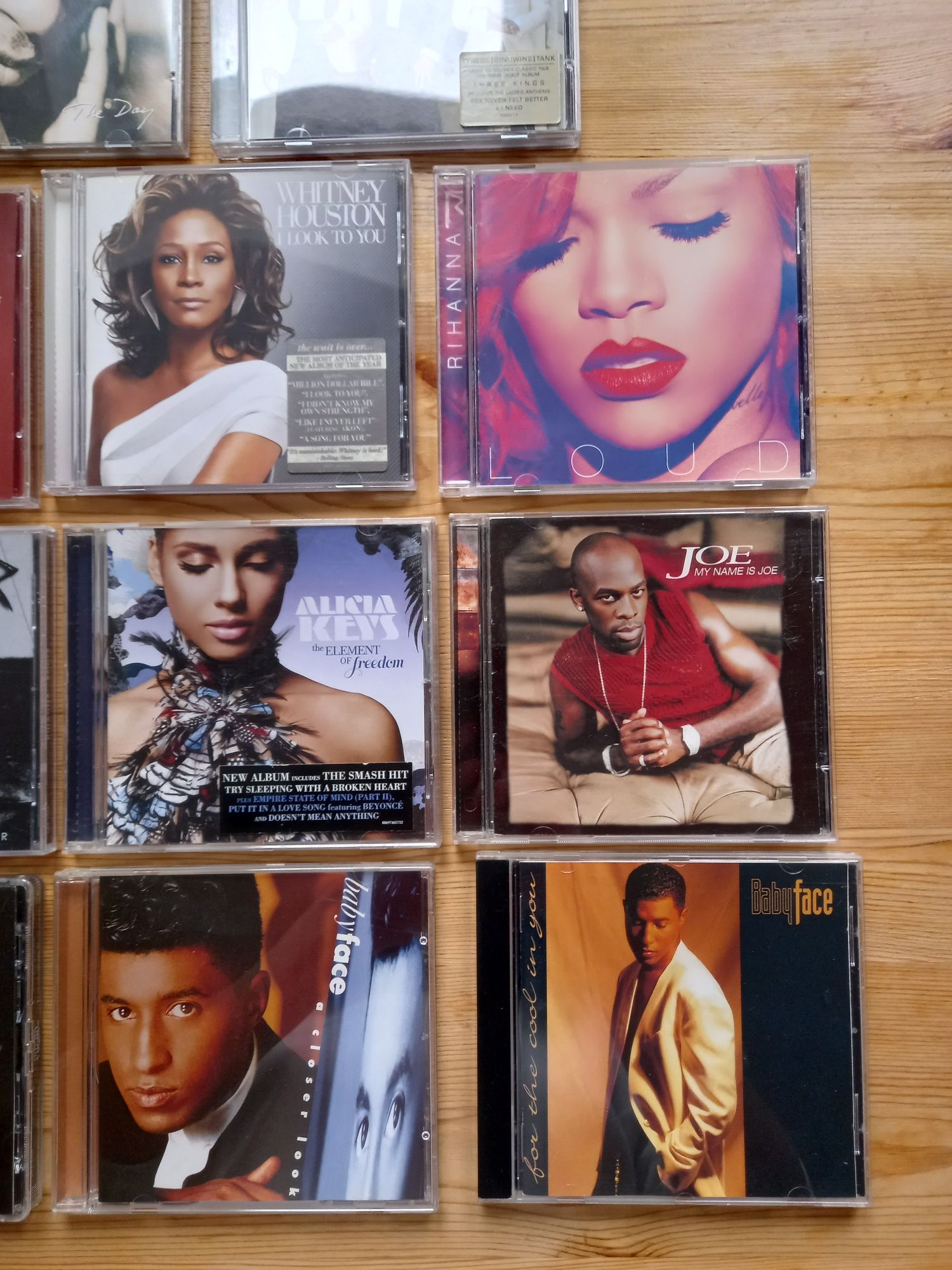 Zestaw 17 CD R&B Rihanna Whitney Alicia Janet Toni STAN IDEALNY/BDB!!