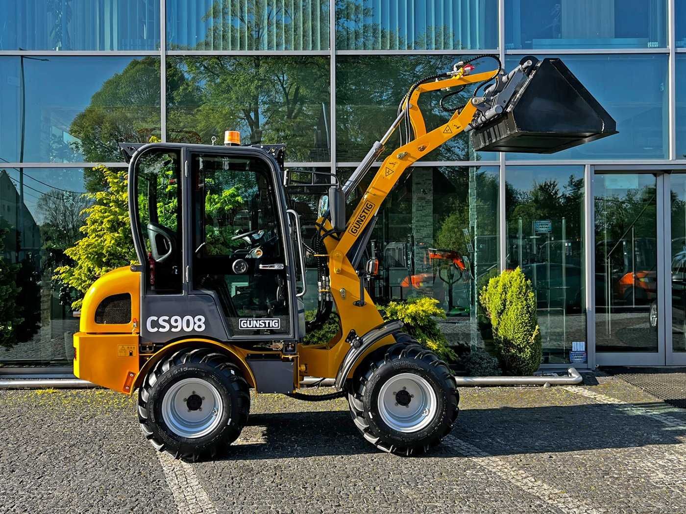 Miniładowarka kołowa
Günstig CS908