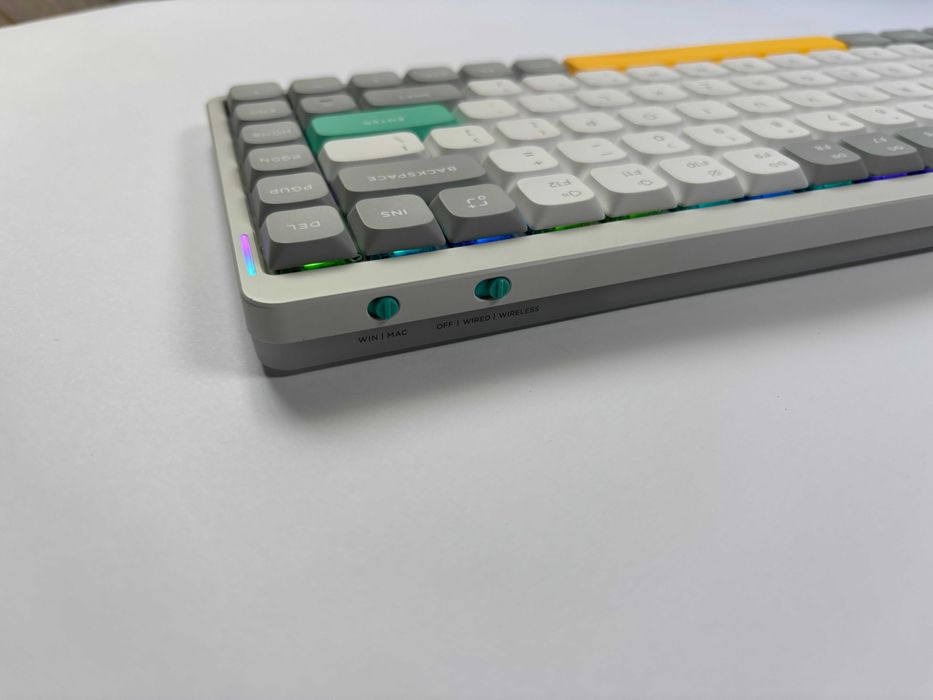 Nuphy Air75 V2 (Gateron Wisteria + Red) Механическая клавиатура