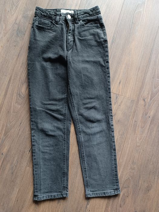 Dżinsy czarne r.140