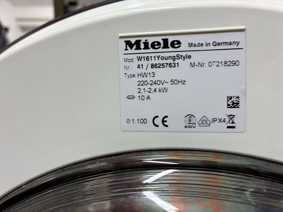 Máquina lavar roupa Miele W1611 YoungStyle revista