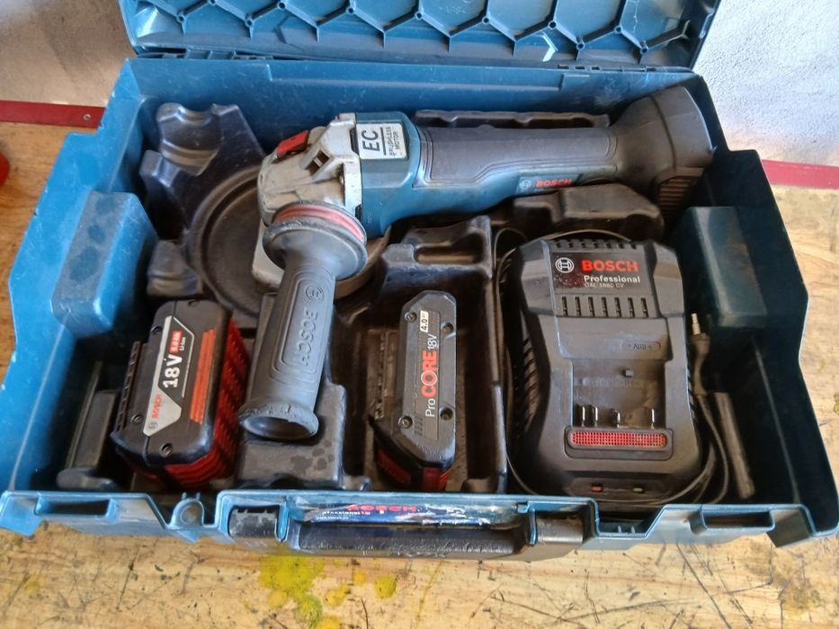 Rebarbadora BOSCH a bateria
