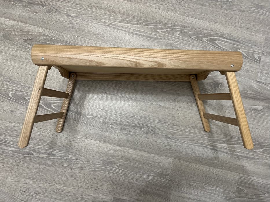 Підноси на ніжках для чаювання зручні в ліжку для перегляду телепере-ч