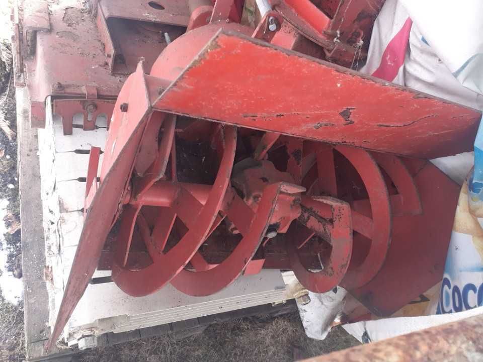 Traktorek MF70 + pług wirnikowy