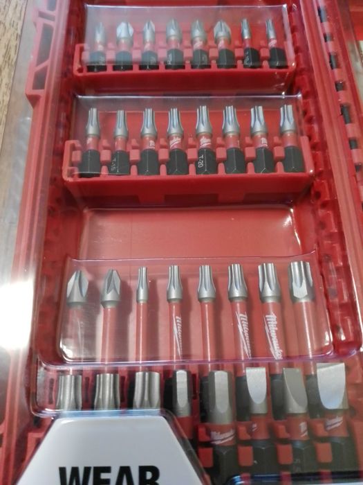 Набір біт SHOCKWAVE PACKOUT MILWAUKEE, (40шт) / 4932492004