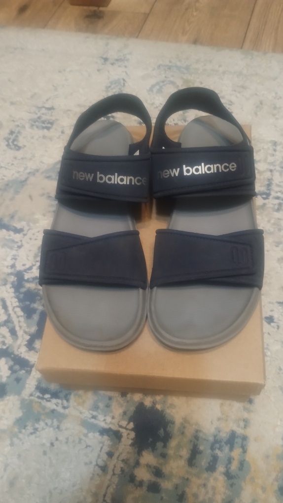 Sandały New Balance r.39,5
