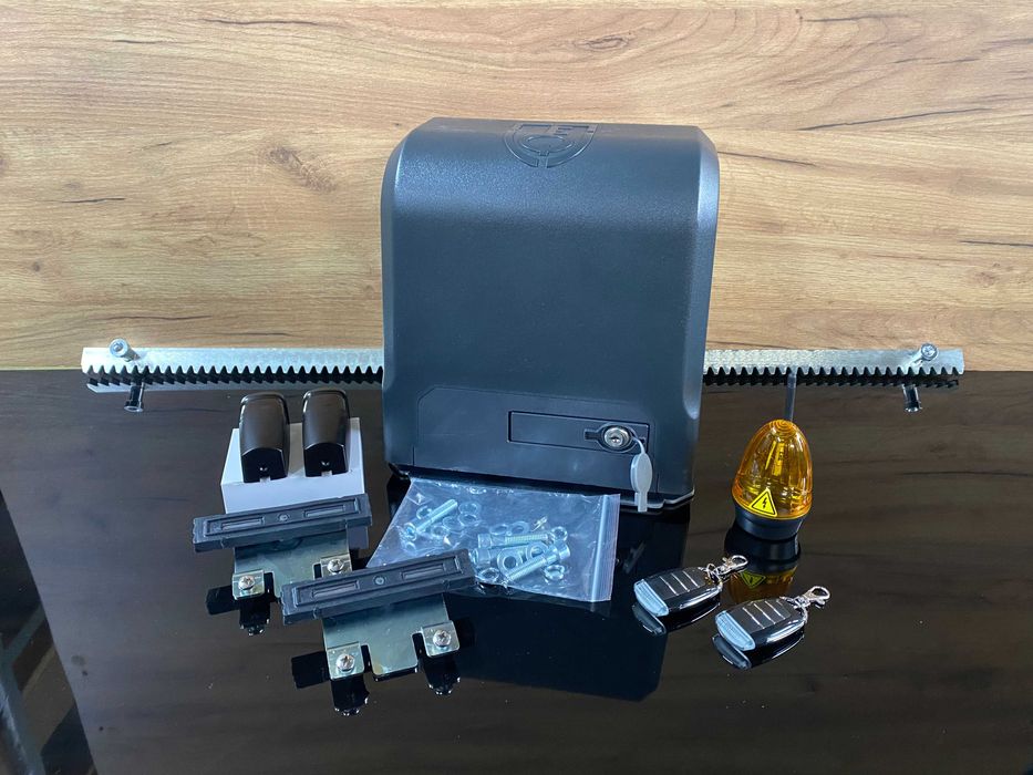 Автоматика для відкатних воріт, Привід для воріт, Мотор для брами