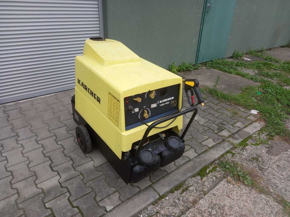 KARCHER HDS 700 Myjka ciśnieniowa gorącowodna 230v