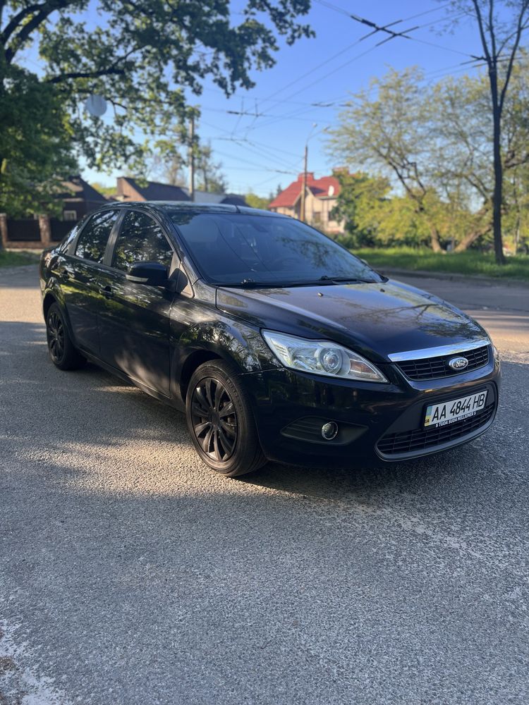 Автомобіль Ford Focus