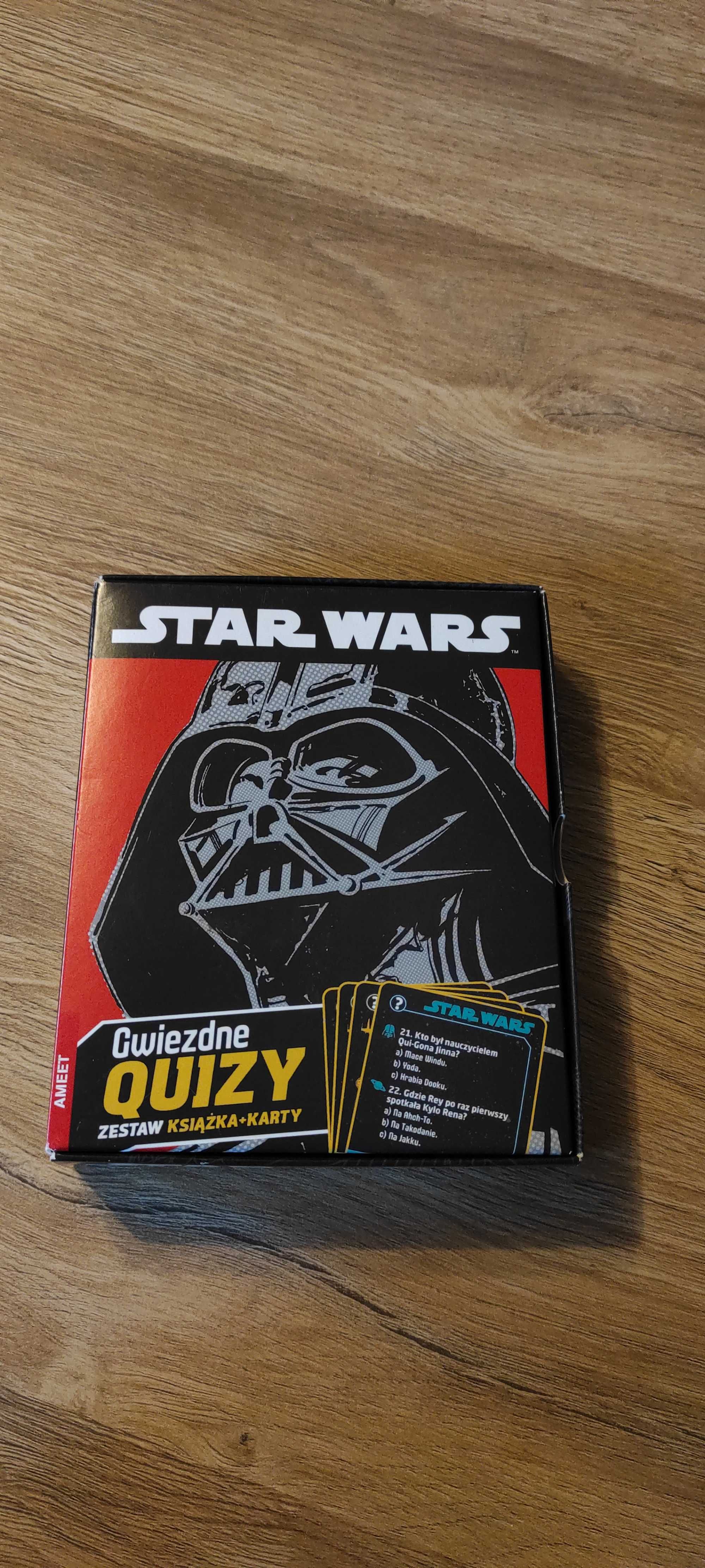 Star Wars. Gwiezdne Quizy. Zestaw karty+książka