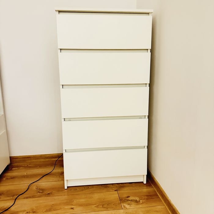 Komoda ikea malm