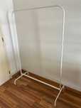 Charriot IKEA MULIG branco – como novo, leve, prático