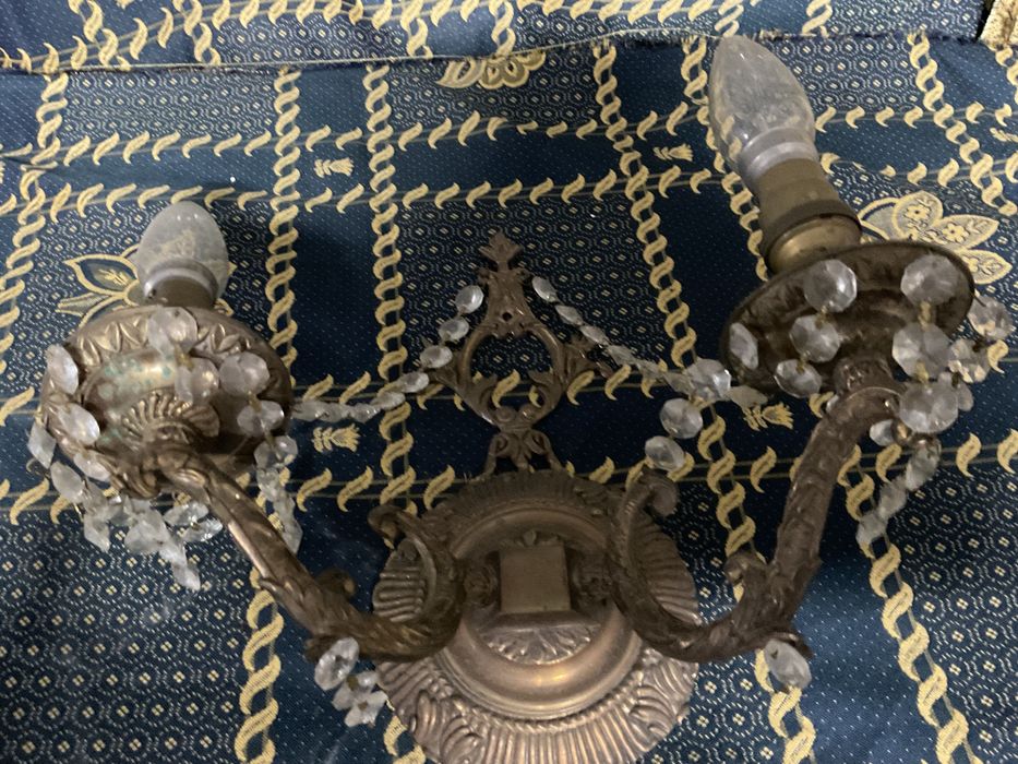 Par candieiros de parede latão ingleses 37 cm.  Anúncios abaixo