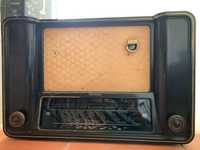 90€ - Radio de 1951-52 grande SCHAUB REGINA