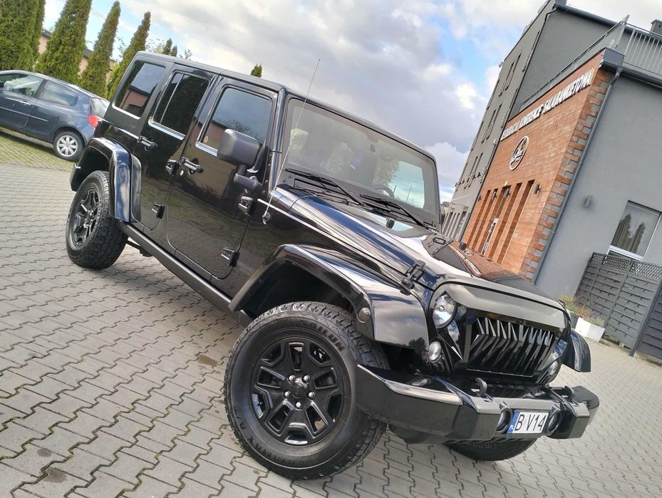 śliczny zadbany Wrangler 3,6 mega wygląd polecam