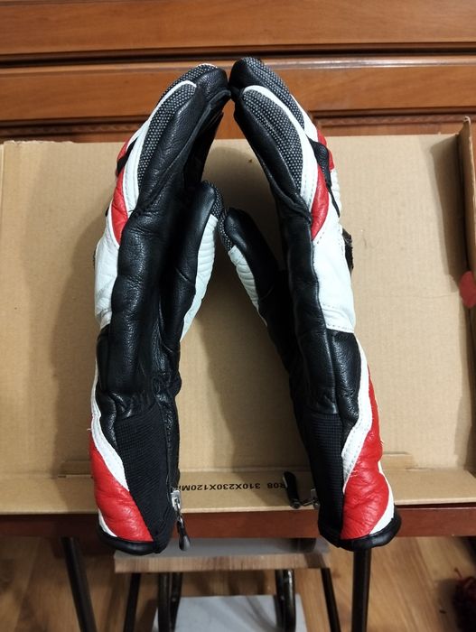 Шкіряні мотоперчатки Reusch.