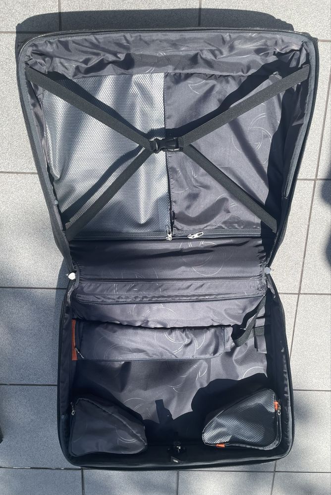 Walizka podręczna Samsonite Mercedes-Benz