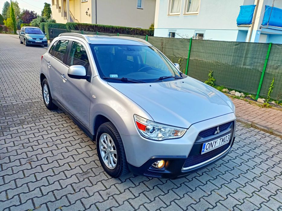 Idealny SUV Mitsubishi ASX 1.6 Benz Salon Kamera PDC Alu