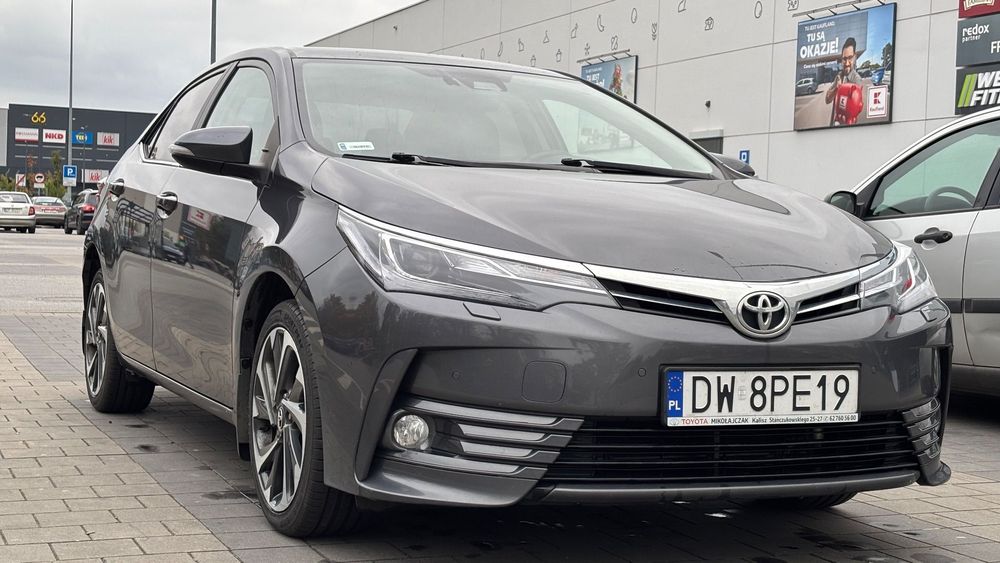 Toyota Corolla Toyota Corolla, polski salon, 1.6 benzyna, 2017