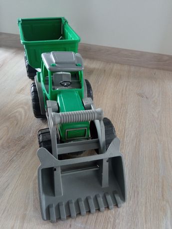 Traktor firmy Plasto