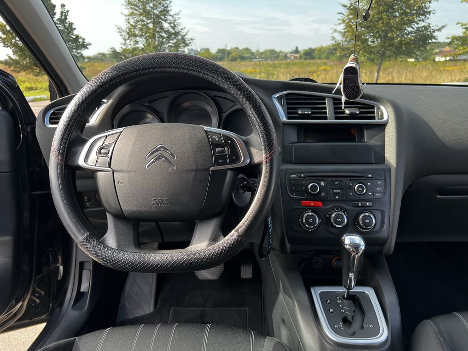 Citroën C4 II (B7) • 2012 рік • 1.6 VTi (EP6C) • Автомат