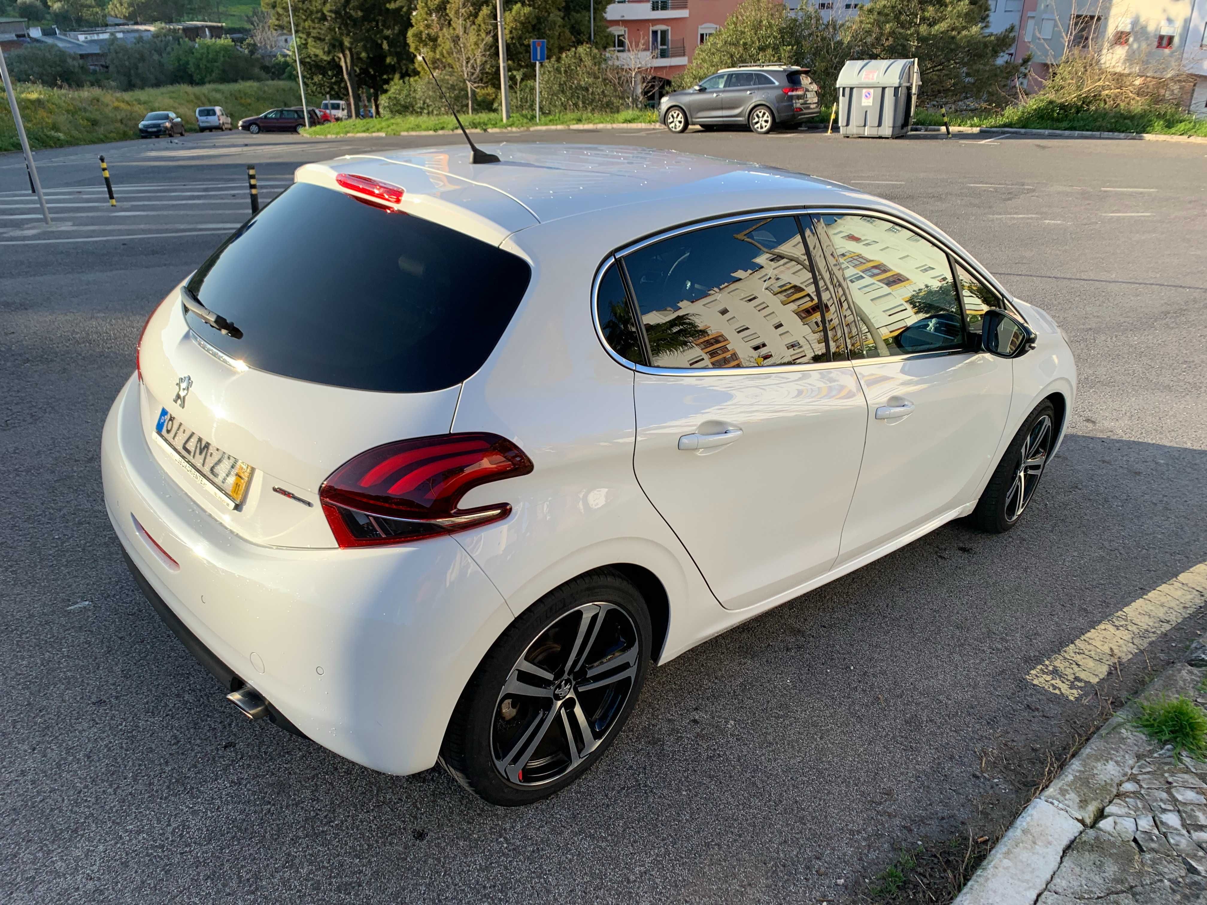 Peugeot 208 1.5 BlueHDi GT Line