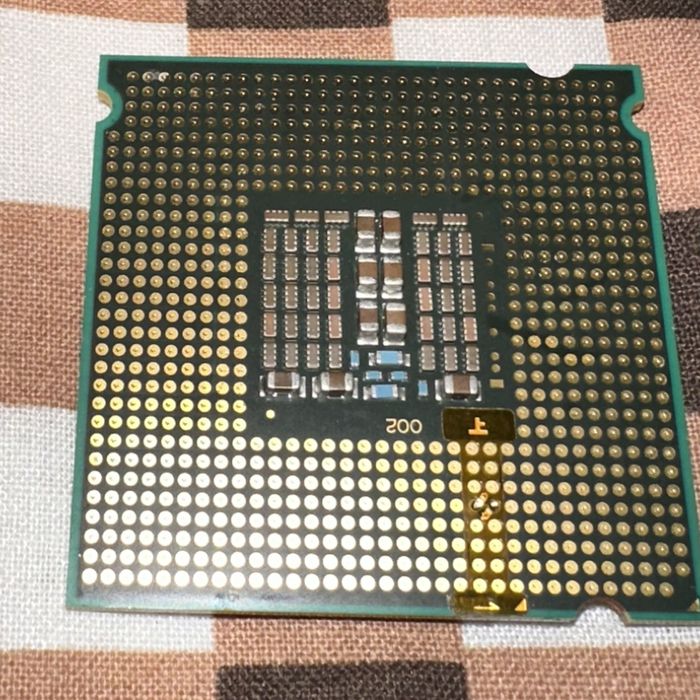 Материнська плата + процесор у подарунок