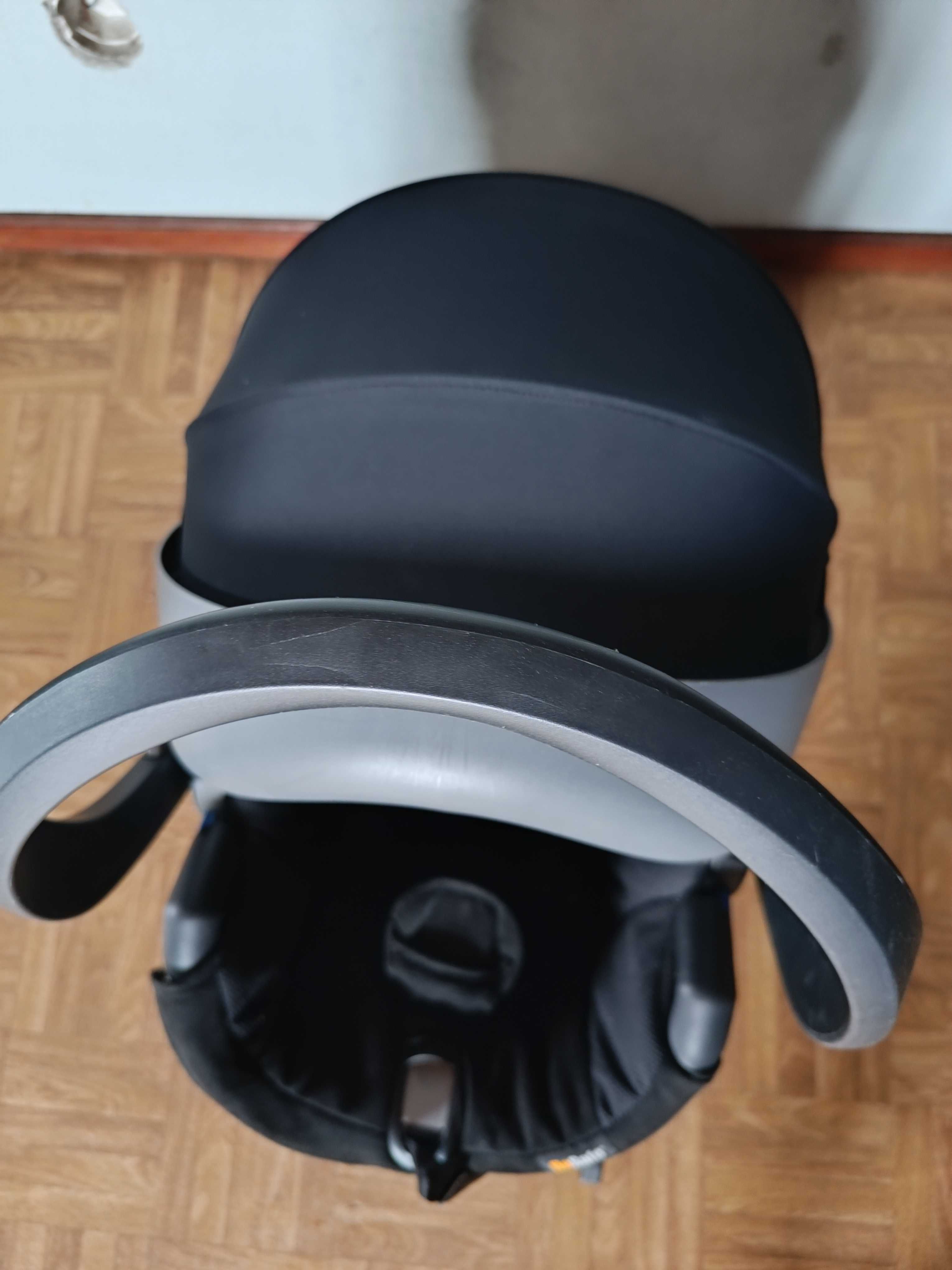 Ovo/babycoque + IsoFix BeSafe Izi Go Modular