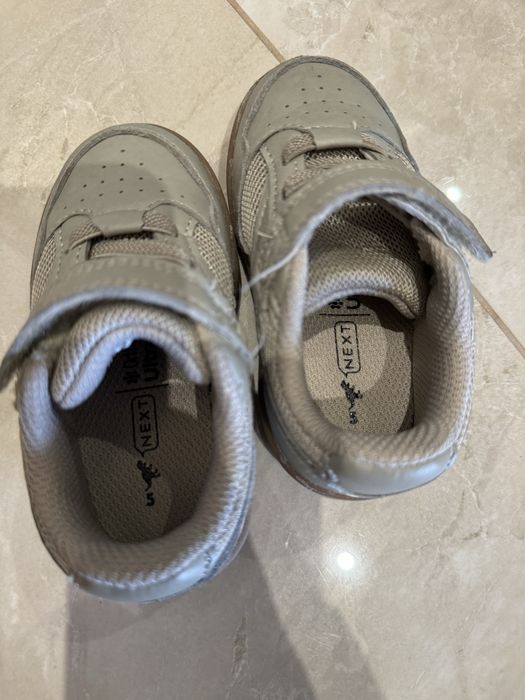 Детские кроссовки на мальчика ( весна / осень)