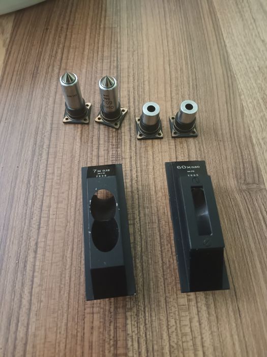 Części do starego mikroskopu