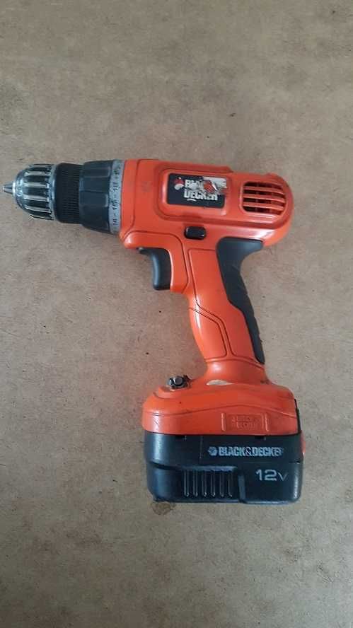 Wkrętarka Black Decker 12V