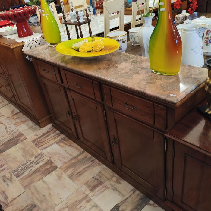 Aparador Pinho c/ Pedra Mármore