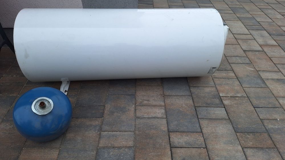 Bojler ogrzewacz wody Galmet 130 l + naczynie wzbiorcze