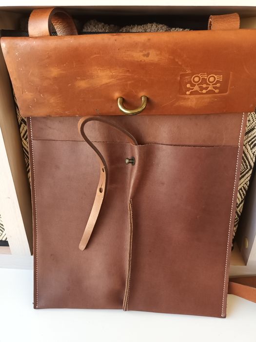 Mala a tiracolo em couro