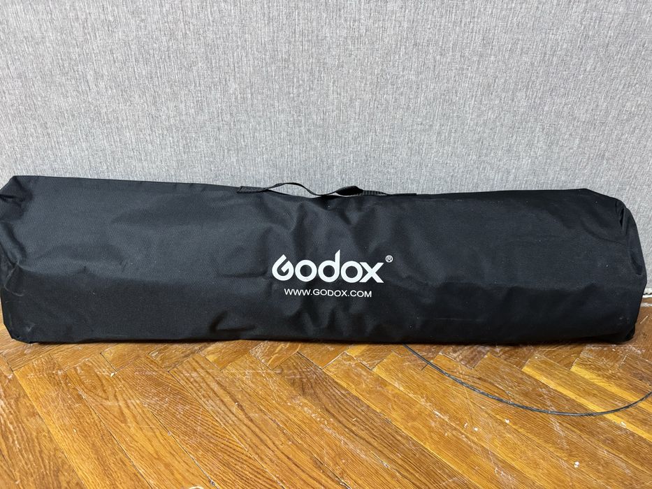 Софтбокс Godox  (35х160 см) з сотами