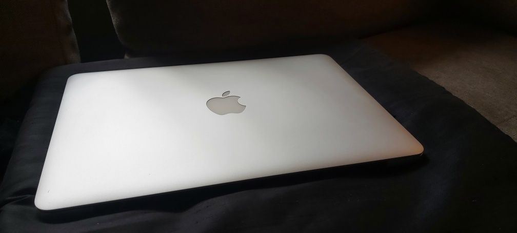 Laptop Macbook Pro 13 Retina early 2015