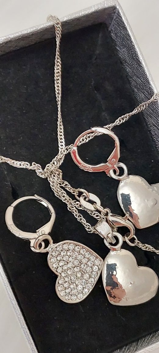 Srebrny komplet biżuterii serca z cyrkoniami
