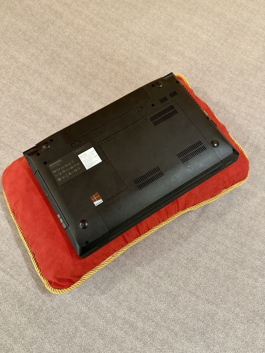 2 Ядра, 2ГБ, 256ГБ Ноутбук Lenovo B590 Батарея 4 години Офісний, Дома