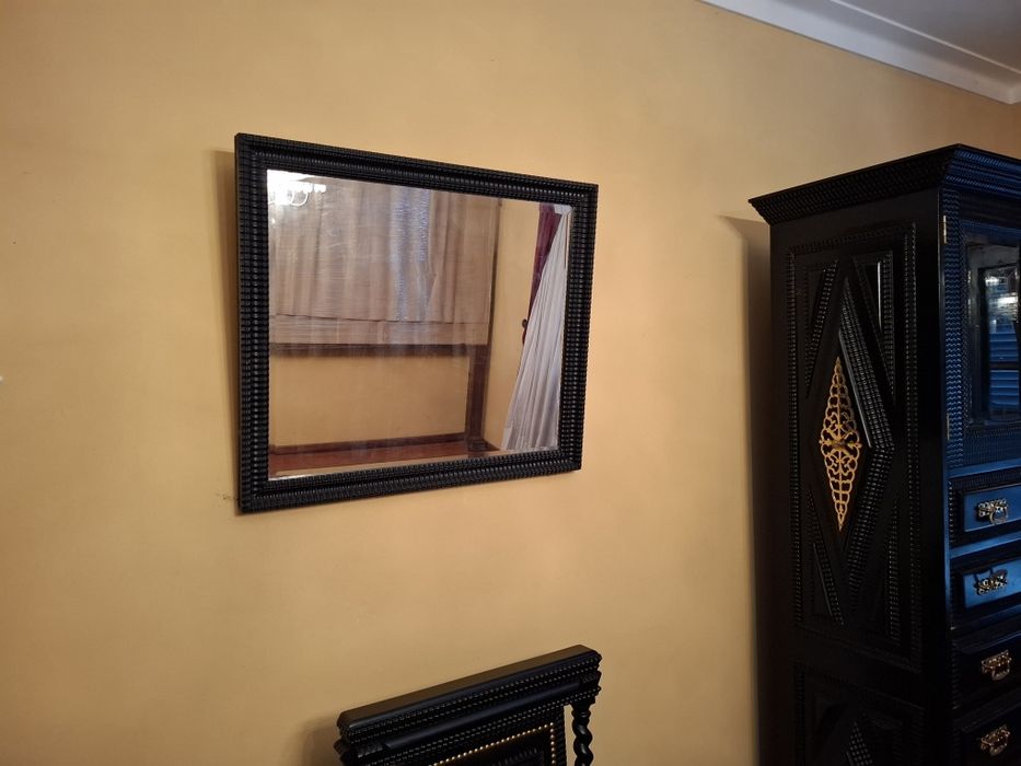 Mobília escritório  Torcidos e Tremidos