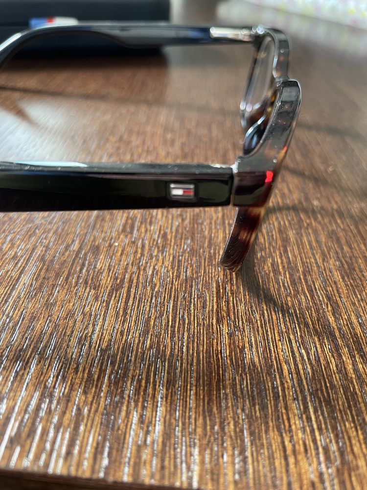 Okulary TOMMY Hilfiger