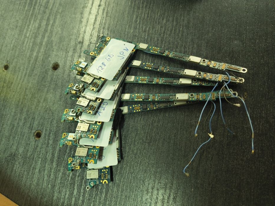 Перевірені материнські плати Google pixel 3