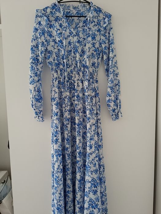 długa sukienka w kwiaty xs